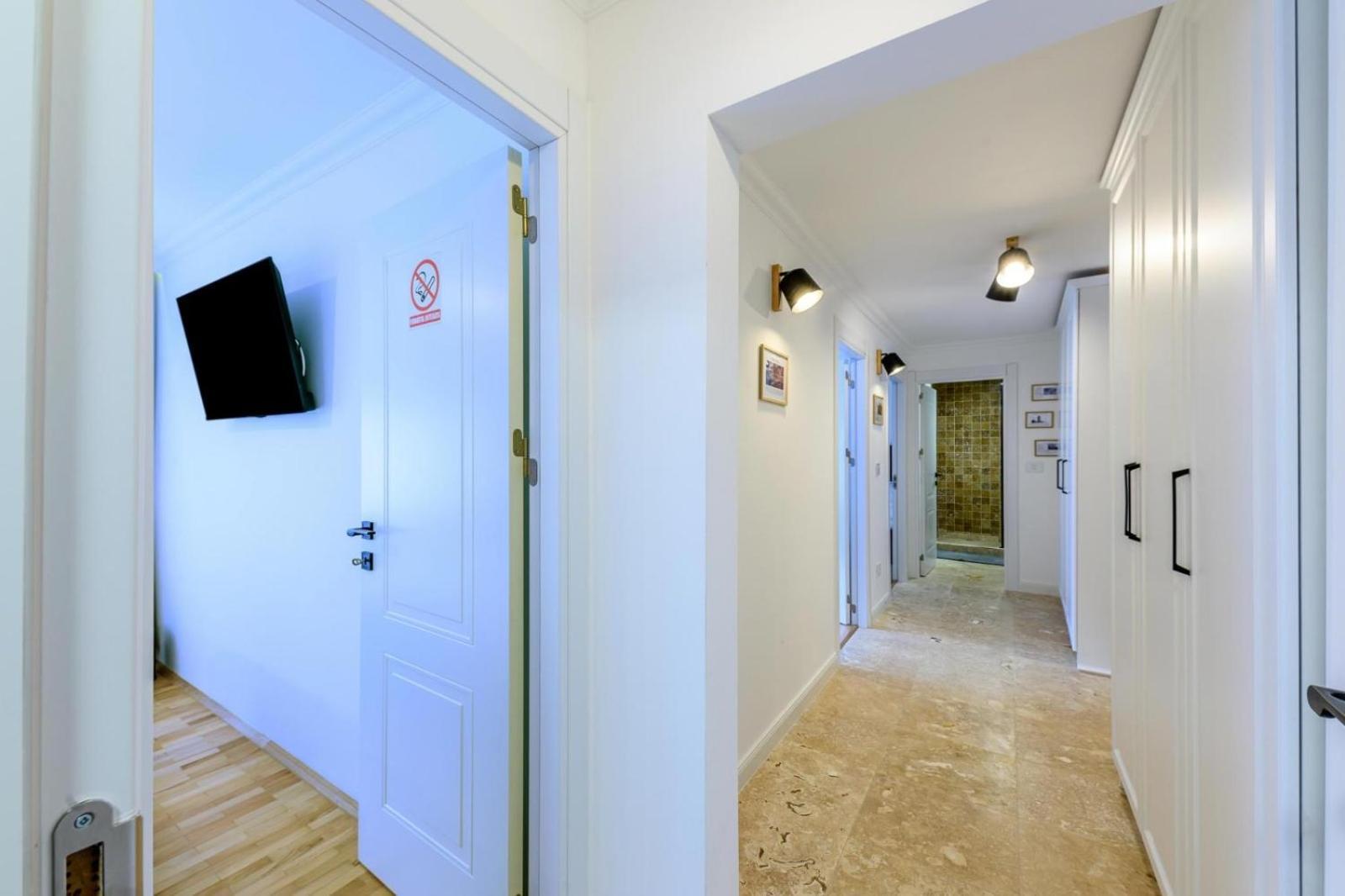 Five Stars Apartment 티미쇼아라 외부 사진