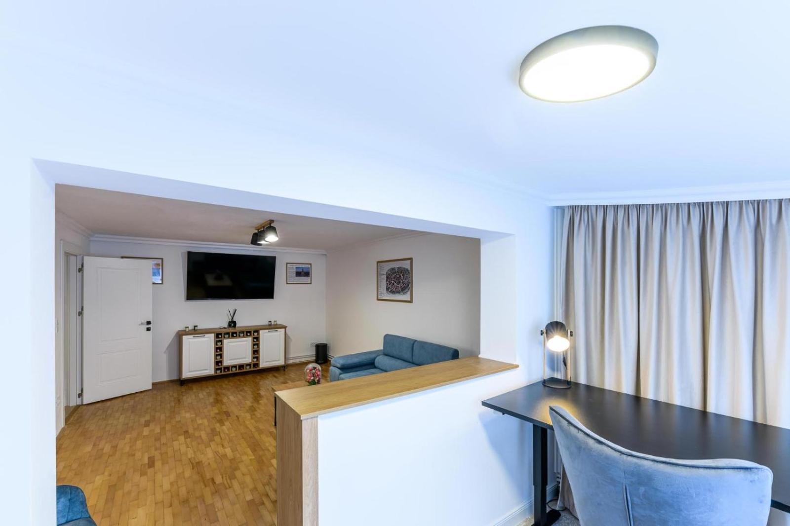 Five Stars Apartment 티미쇼아라 외부 사진