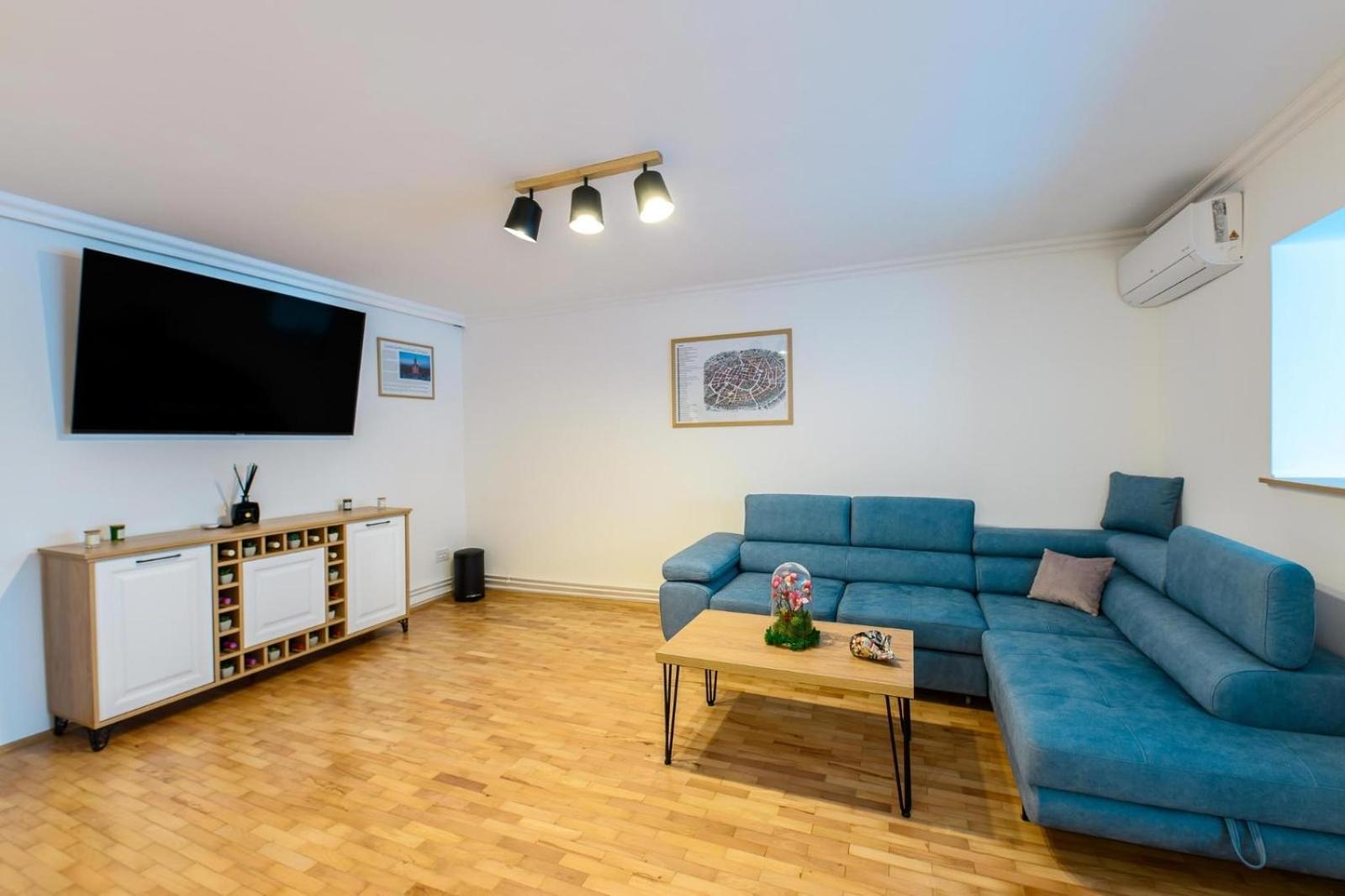 Five Stars Apartment 티미쇼아라 외부 사진